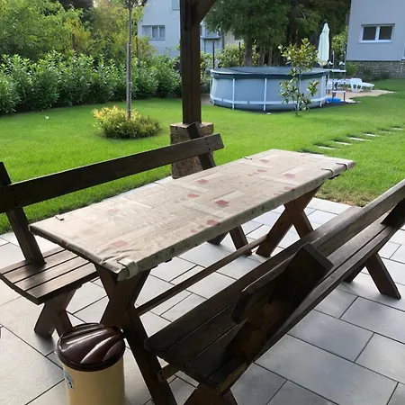 Hotel Mercedesz Nyaralohaz 3*